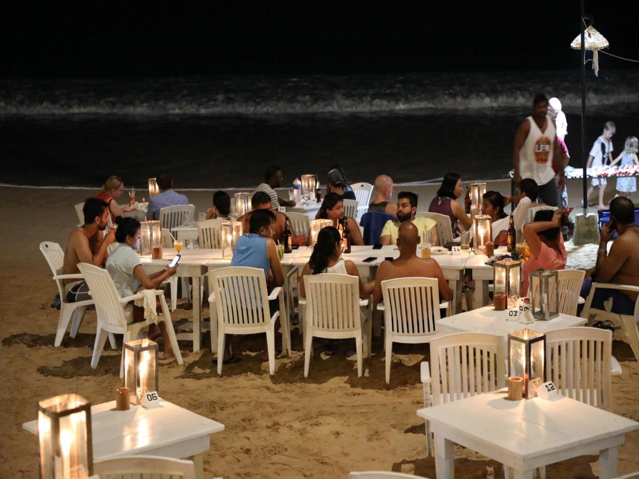 Fresh Wave Mirissa - Beach Front ภายนอก รูปภาพ