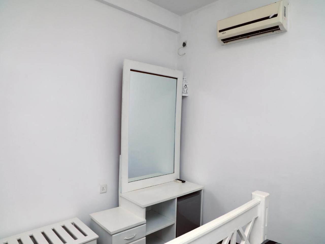Fresh Wave Mirissa - Beach Front ภายนอก รูปภาพ